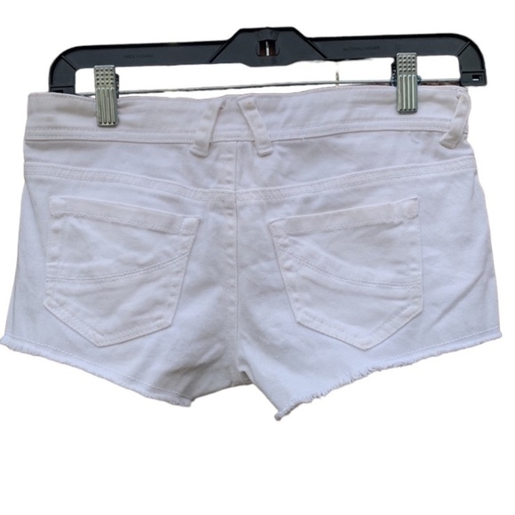 Bongo size 1 white shorts - Picture 2 of 3
